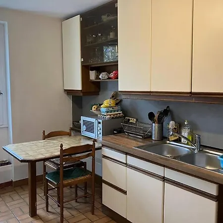 Maison De 102m2 3 *