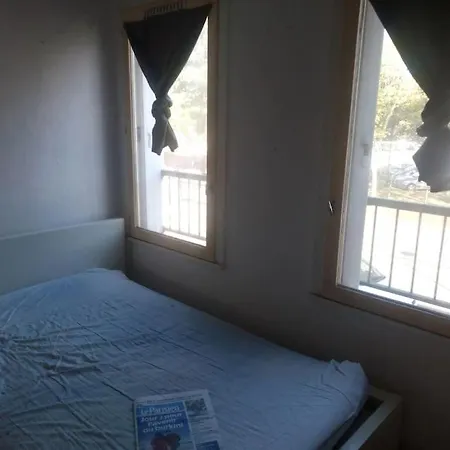 Maison De 102m2 3 *