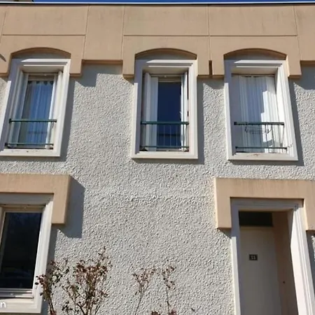 Villa Maison De 102m2 3 *